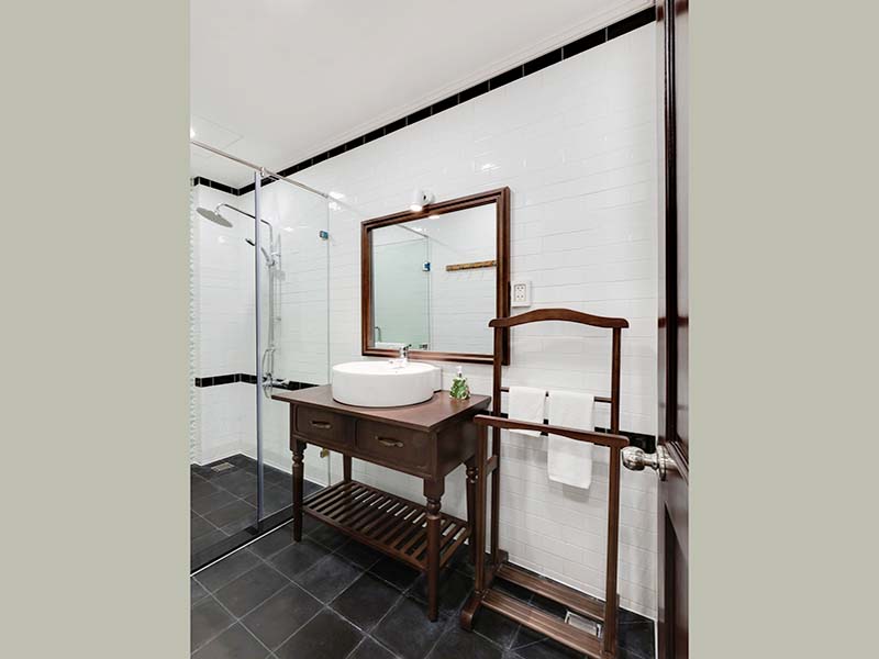 Rustic serviced apartment leasing in Tan Dinh Ward District 1
