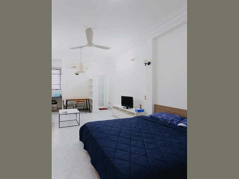 Cheap studio serviced apartment renting in District 1 Nguyen Thi Minh Khai Street.