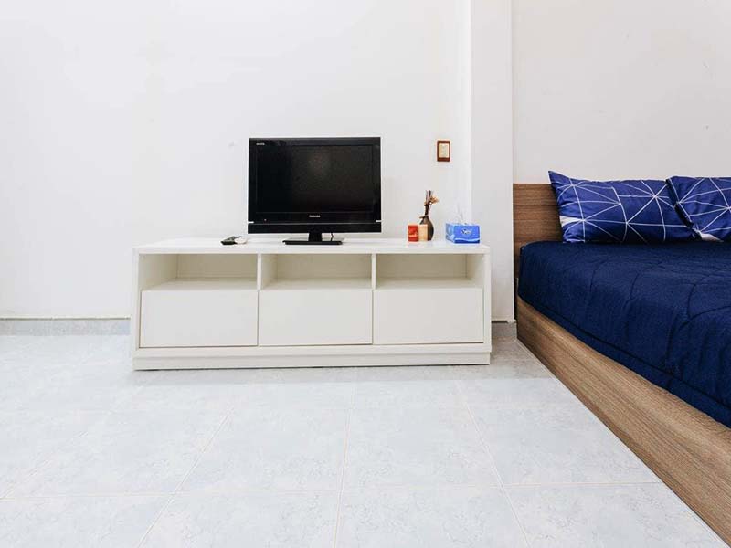 Cheap studio serviced apartment renting in District 1 Nguyen Thi Minh Khai Street.