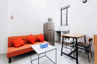 Cheap studio serviced apartment renting in District 1 Nguyen Thi Minh Khai Street.