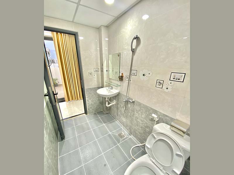 Bright rooftop serviced apartment for rent on Nguyen Van Dau Street Binh Thanh District.