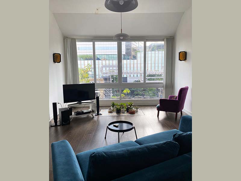 Nice serviced apartment for rent next to Ben Thanh Market, Le Loi Street District 1