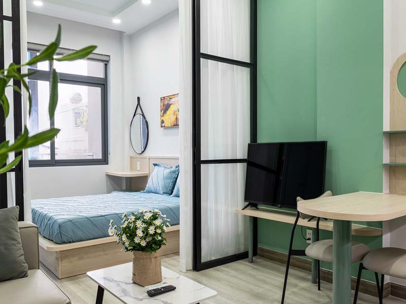 Nice serviced apartment for rent on Phan Dinh Phung Street Phu Nhuan District
