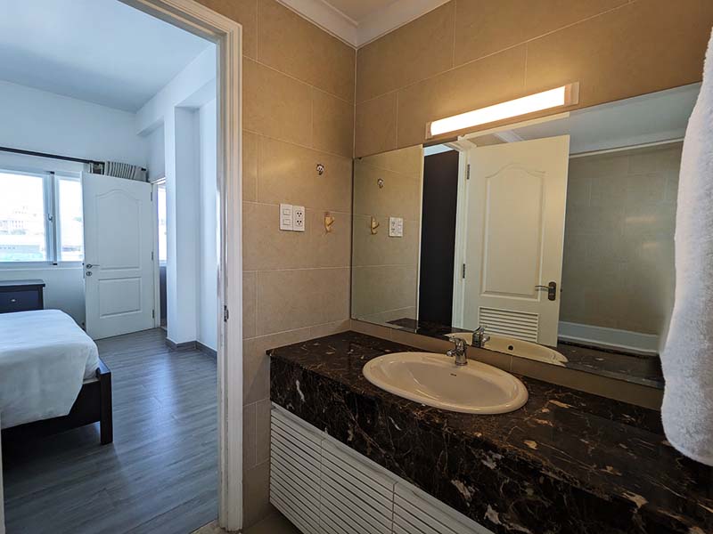 Spacious serviced concept apartment leasing in District 3 Vo Thi Sau Street
