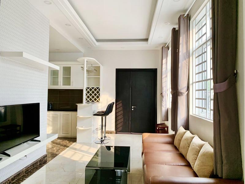Windy serviced apartment leasing in Binh Thanh District next to Saigon Zoo