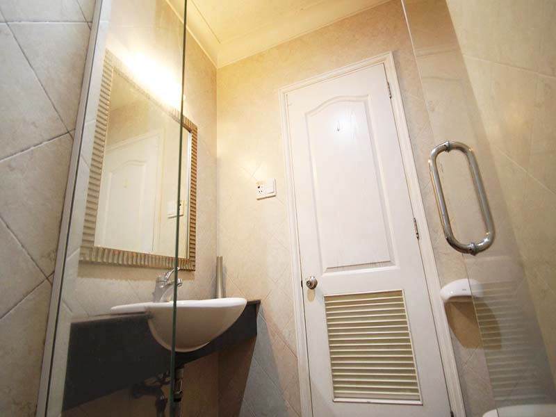 Nice serviced apartment renting in District 3 Vo Van Tan Street, Ho Chi Minh City