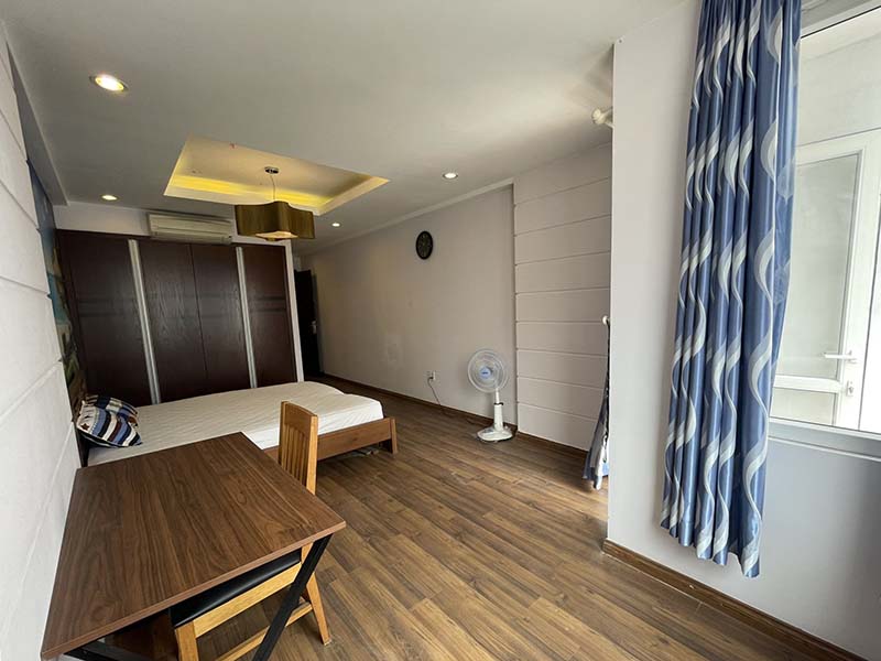 Spacious apartment renting in Tan Binh District Dong Nai Street next to The Airport