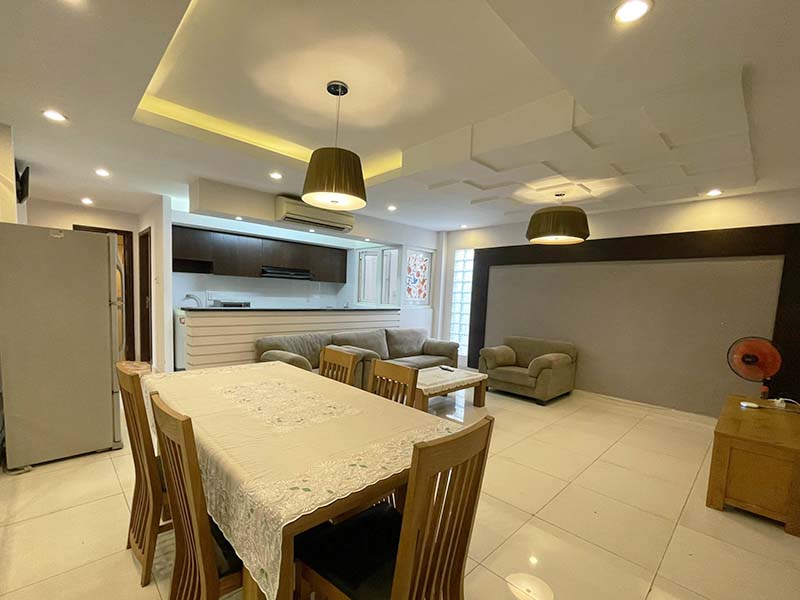Spacious apartment renting in Tan Binh District Dong Nai Street next to The Airport