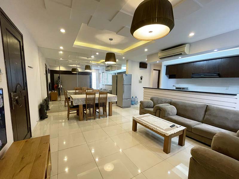 Spacious apartment renting in Tan Binh District Dong Nai Street next to The Airport