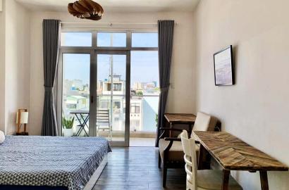 Nice serviced apartment renting in District 1 next to Tan Dinh Market.