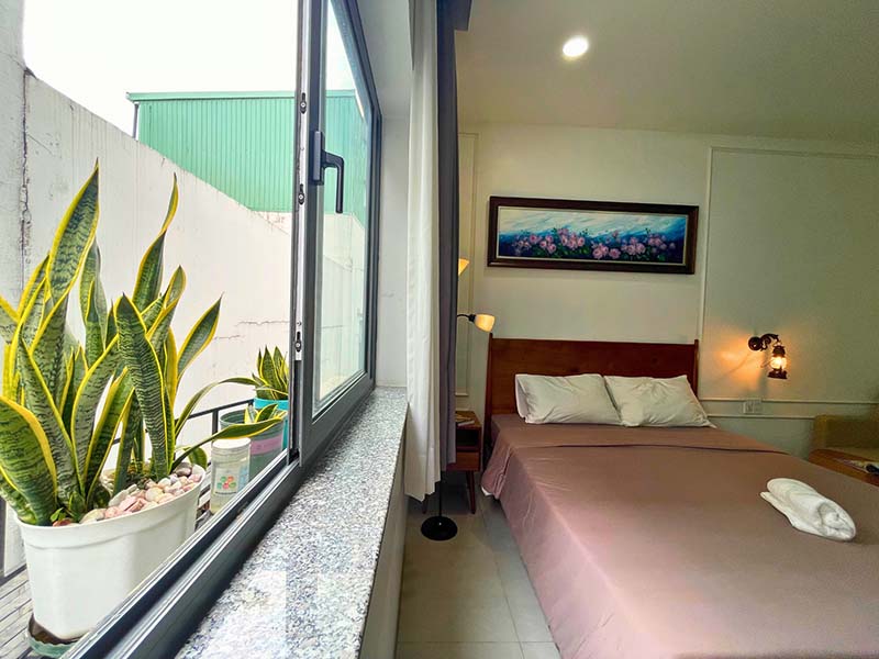 Serviced apartment renting in Tan Dinh District Nguyen The Loc Street