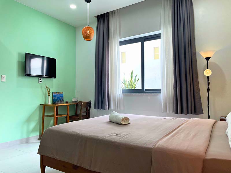 Serviced apartment renting in Tan Dinh District Nguyen The Loc Street