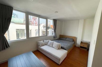 Bright studio serviced apartment leasing on Truong Sa Street, Binh Thanh District