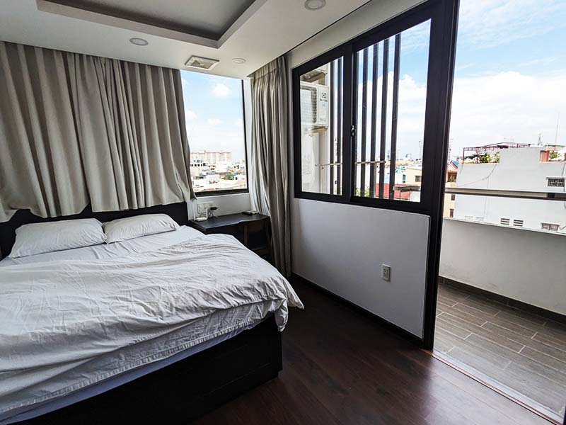 SGhome serviced apartment renting in Binh Thanh District Nguyen Duy Street.