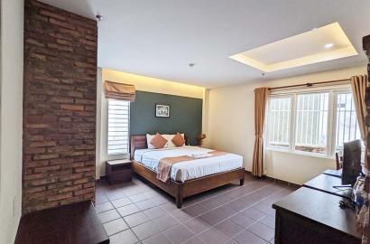 Two bedrooms serviced flat for rent on Hoang Dieu Street, Phu Nhuan District