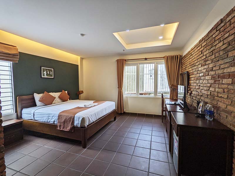 Two bedrooms serviced flat for rent on Hoang Dieu Street, Phu Nhuan District
