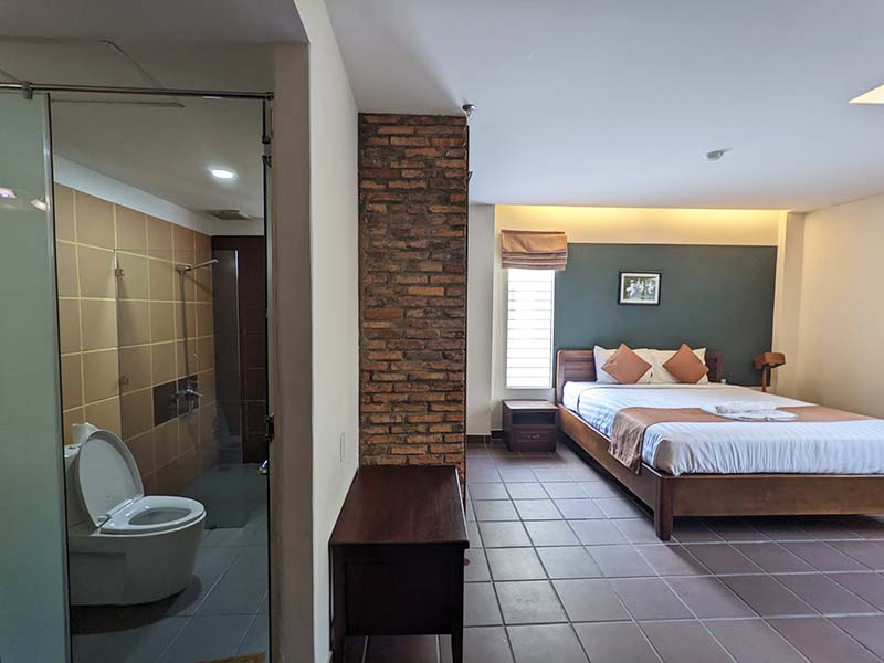 Two bedrooms serviced flat for rent on Hoang Dieu Street, Phu Nhuan District
