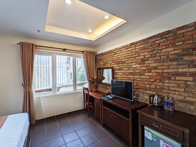 Two bedrooms serviced flat for rent on Hoang Dieu Street, Phu Nhuan District