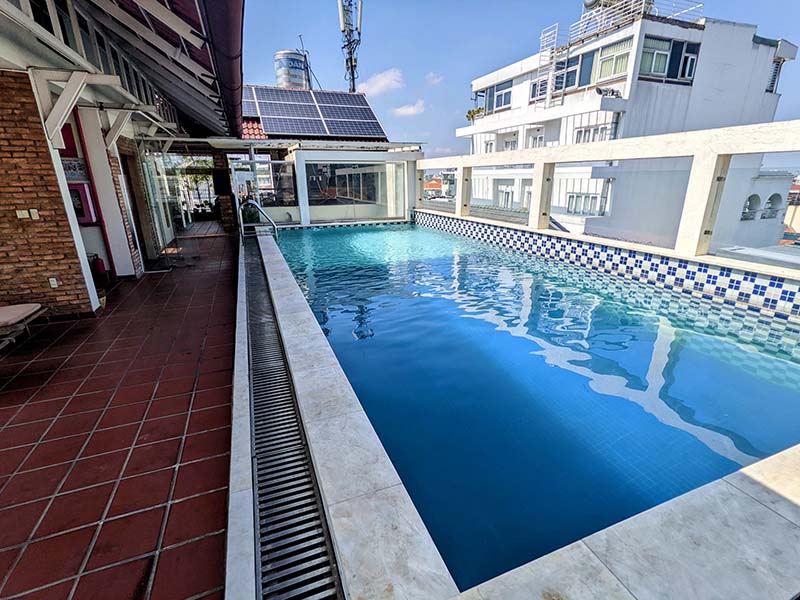 Two bedrooms serviced flat for rent on Hoang Dieu Street, Phu Nhuan District