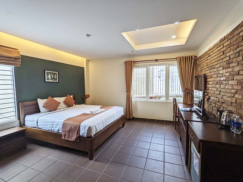 Two bedrooms serviced flat for rent on Hoang Dieu Street, Phu Nhuan District