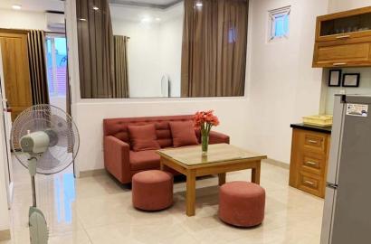 One bedroom serviced apartment for lease in District 10 Cao Thang Street