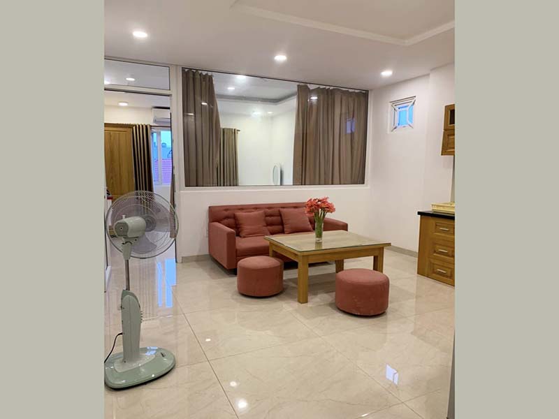 One bedroom serviced apartment for lease in District 10 Cao Thang Street