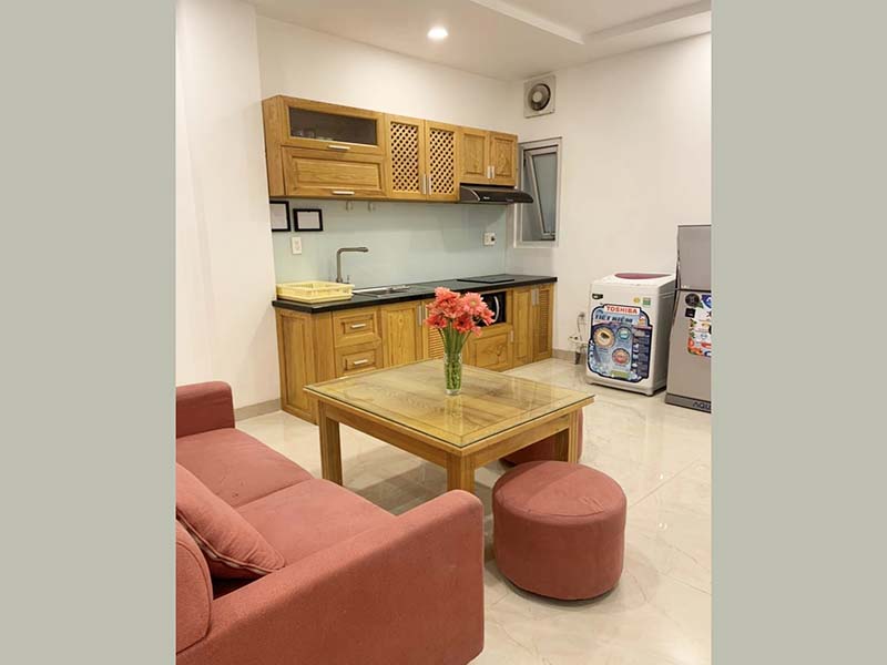 One bedroom serviced apartment for lease in District 10 Cao Thang Street