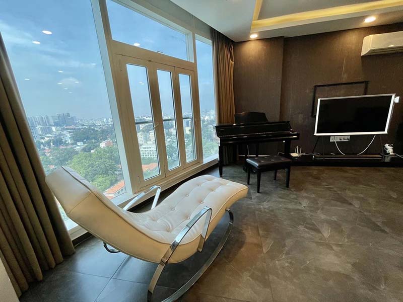 Nice apartment for lease on Sailling Tower District 1 Ho Chi Minh City