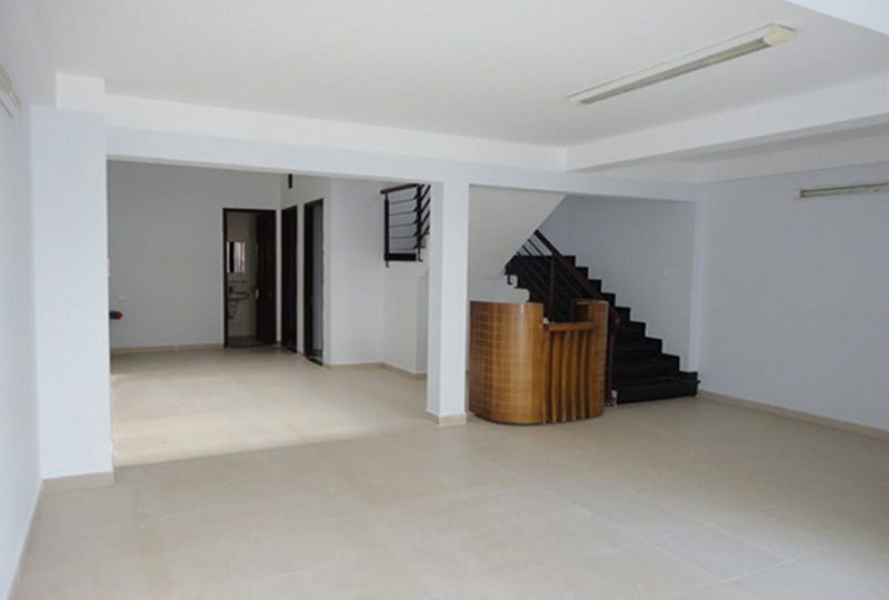 Nice house for rent on Cach Mang Thang Tam street, Tan Binh District .