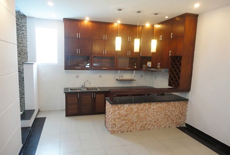 Nice house for rent on Cach Mang Thang Tam street, Tan Binh District .