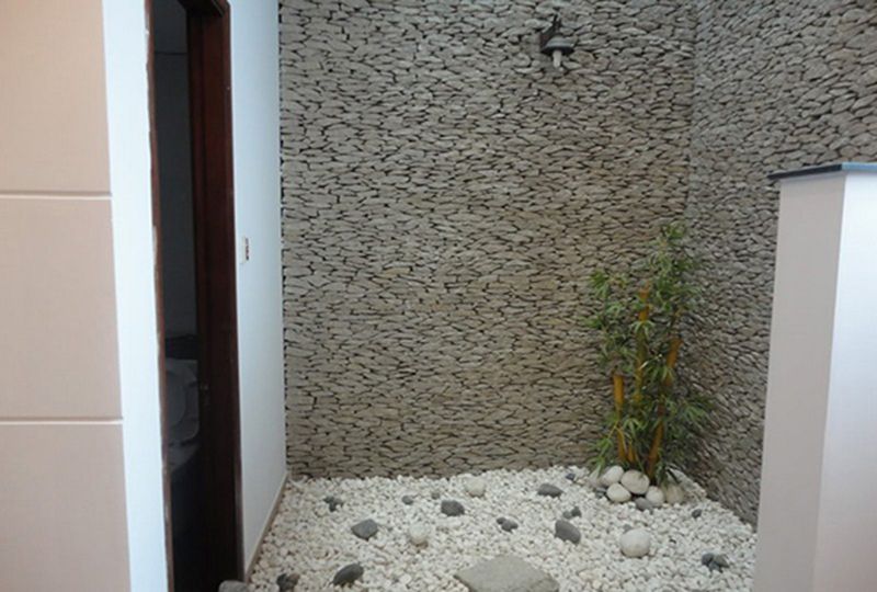 Nice house for rent on Cach Mang Thang Tam street, Tan Binh District .
