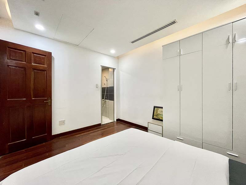 Serviced apartment for lease in District 1 Nguyen Binh Khiem Street