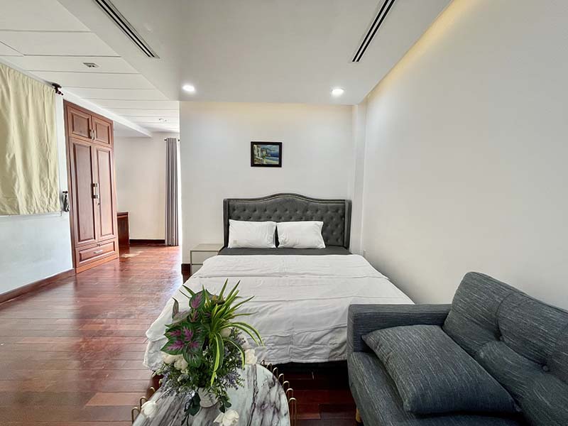 One bedroom serviced apartment leasing in District 1 Ben Nghe Ward