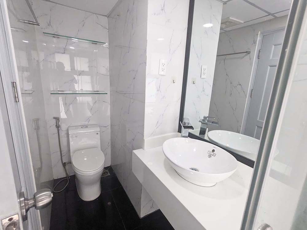 Bright studio serviced apartment on Nguyen Thong street District 3 Saigon for rent