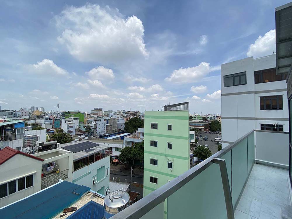 Bright studio serviced apartment on Nguyen Thong street District 3 Saigon for rent