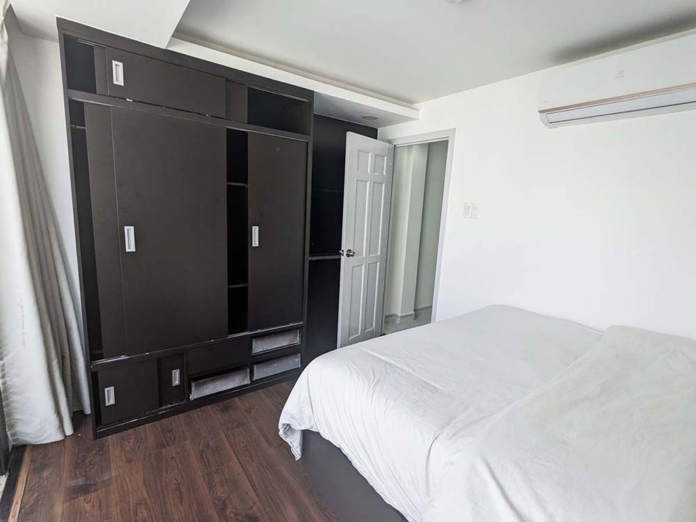 One bedroom serviced apartment for rent in District 3 next to Saigon Raiway Station