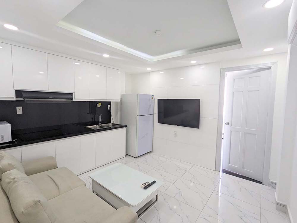 One bedroom serviced apartment for rent in District 3 next to Saigon Raiway Station