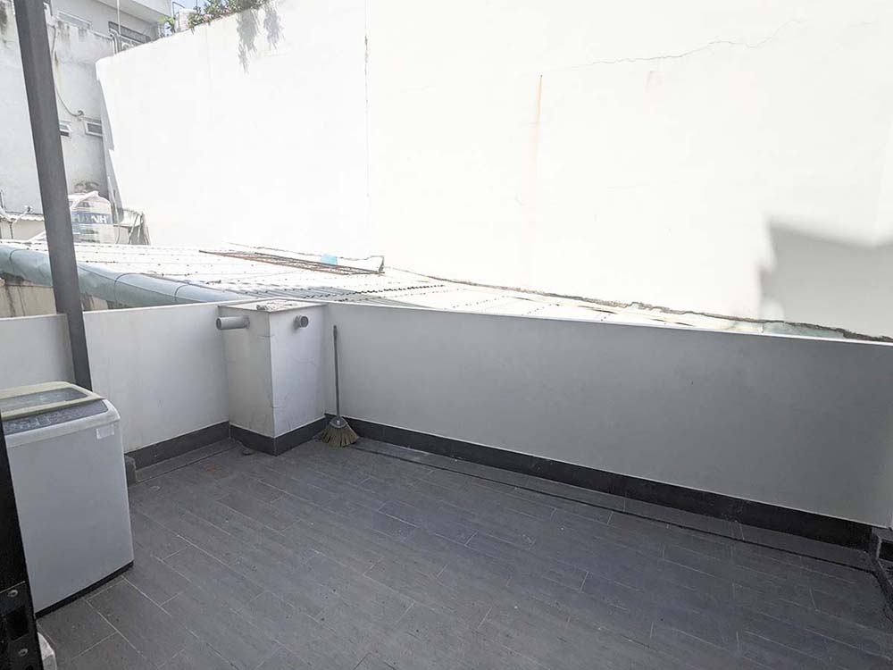 Privated single bedroom serviced apartment on Nguyen Duy Street Binh Thanh District for rent