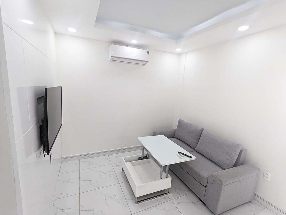 Privated single bedroom serviced apartment on Nguyen Duy Street Binh Thanh District for rent
