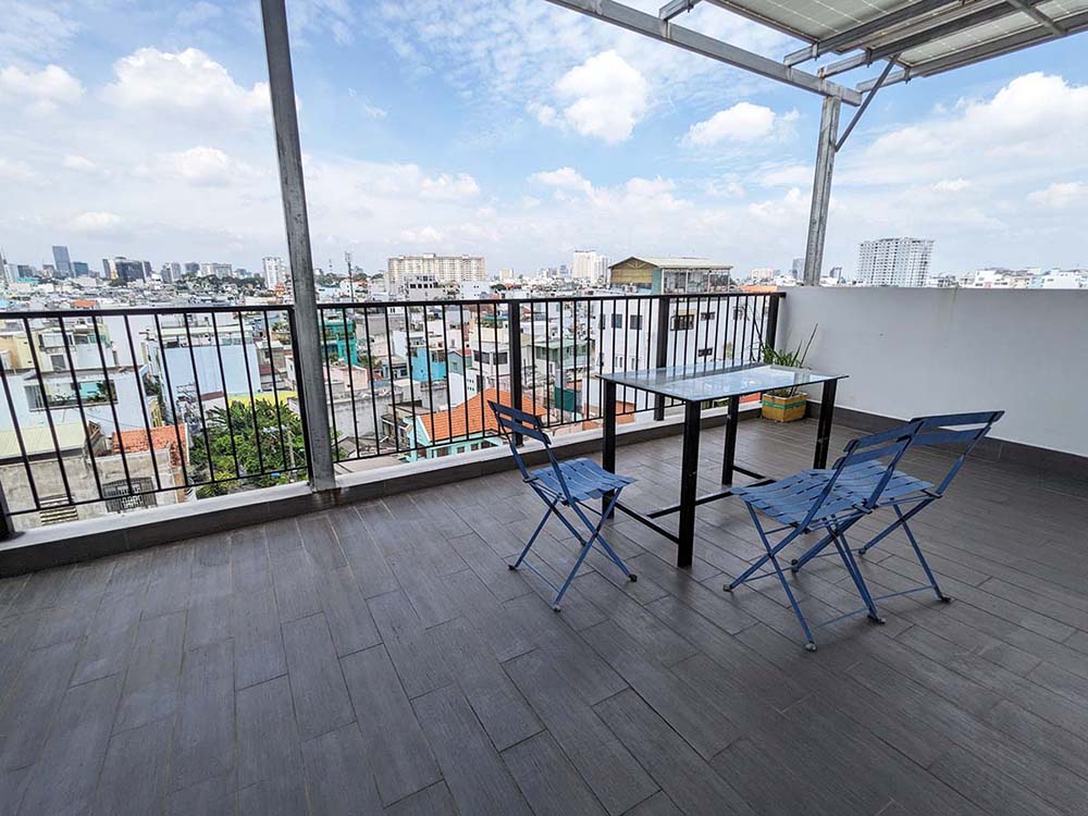 Privated single bedroom serviced apartment on Nguyen Duy Street Binh Thanh District for rent