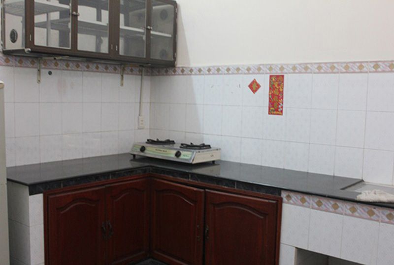 House for rent on Nguyen Thi Minh Khai street, District 1 .