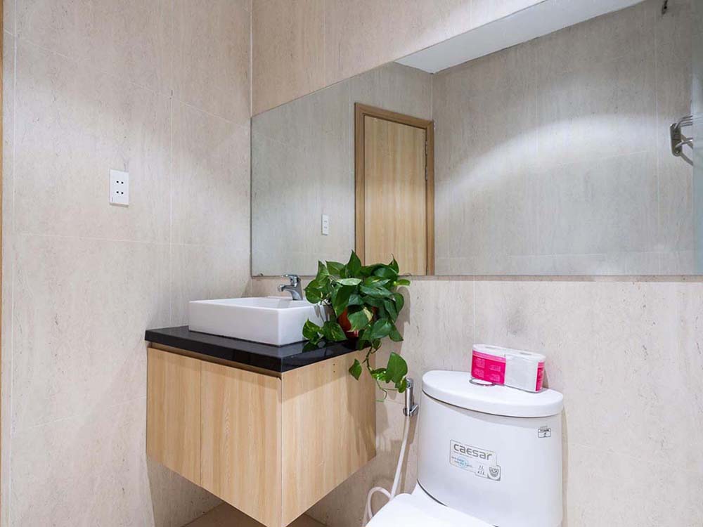 Bright concept serviced studio for rent in Phu Nhuan District Saigon City Center