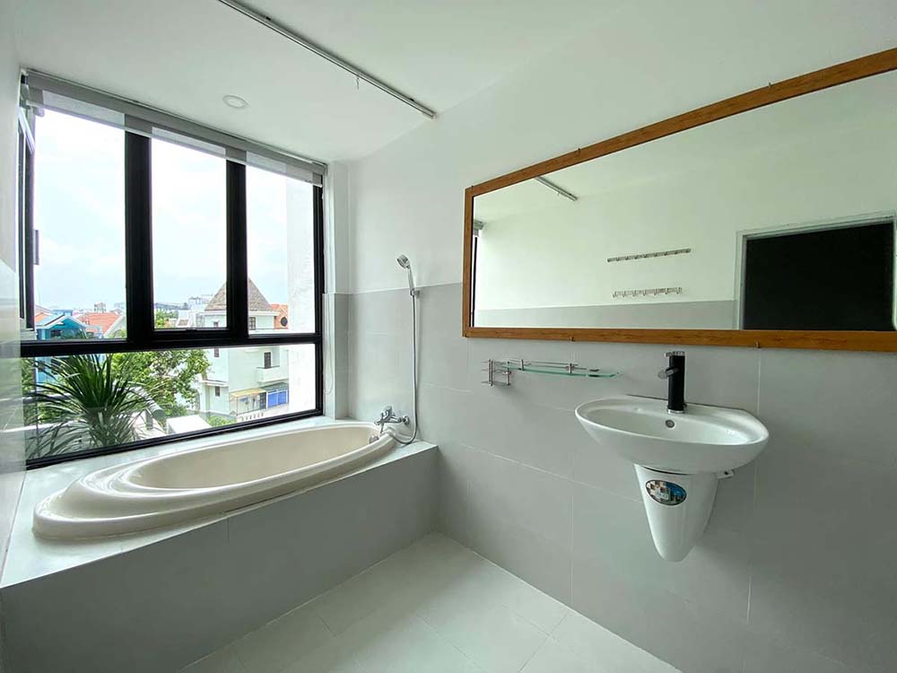 Nice serviced apartment renting on Tran Nao Street District 2 Thu Duc City