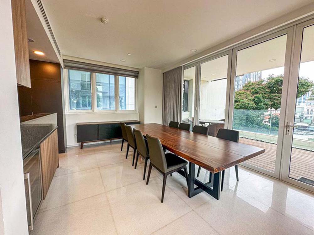 Modern duplex apartment for rent in District 3 Saigon City Center