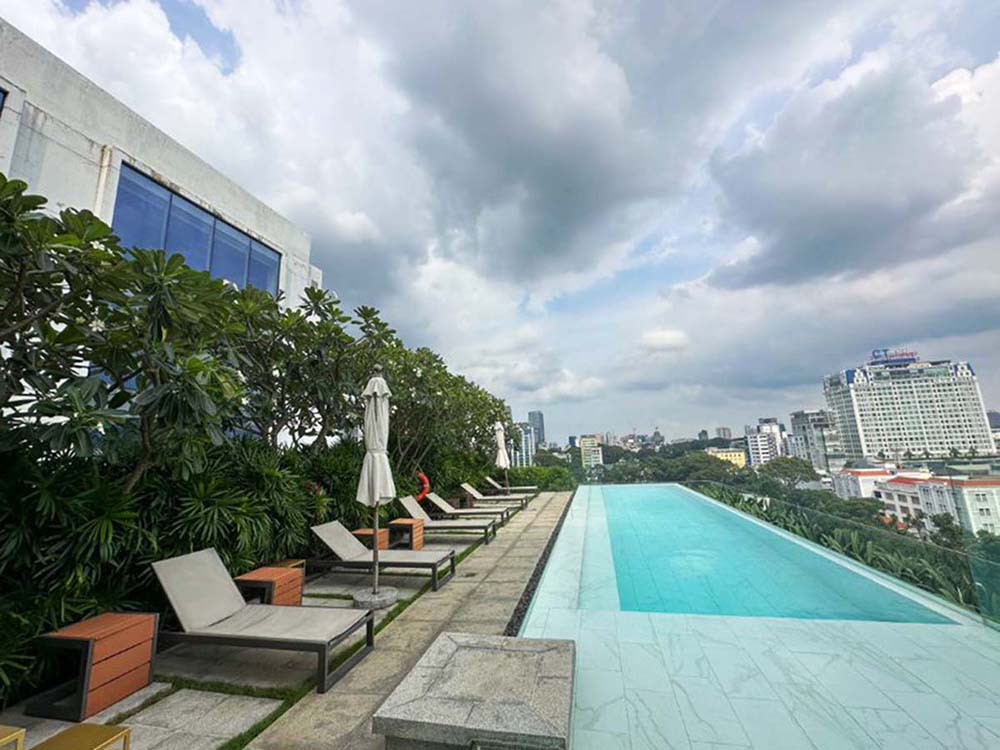 Modern duplex apartment for rent in District 3 Saigon City Center