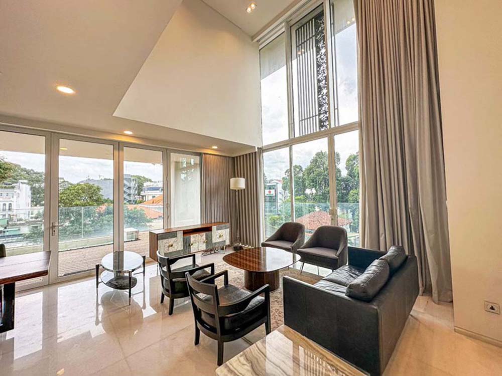 Modern duplex apartment for rent in District 3 Saigon City Center