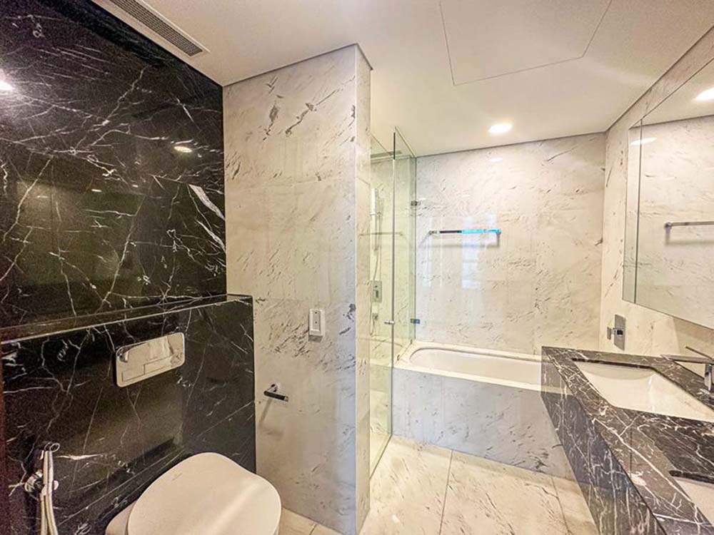 Modern duplex apartment for rent in District 3 Saigon City Center