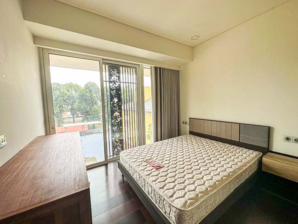 Modern duplex apartment for rent in District 3 Saigon City Center