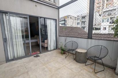 Bright-light serviced apartment for rent on Nguyen Gia Tri Street Binh Thanh District