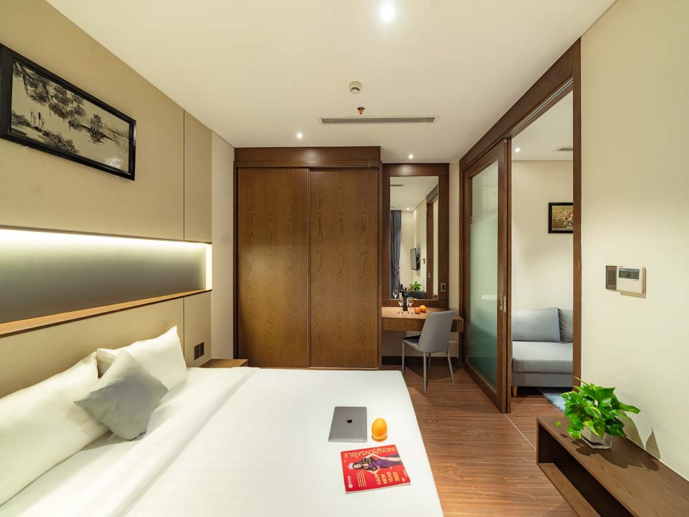 Cozy serviced apartment for rent on Nguyen Van Troi Street Phu Nhuan easy access to the Airport